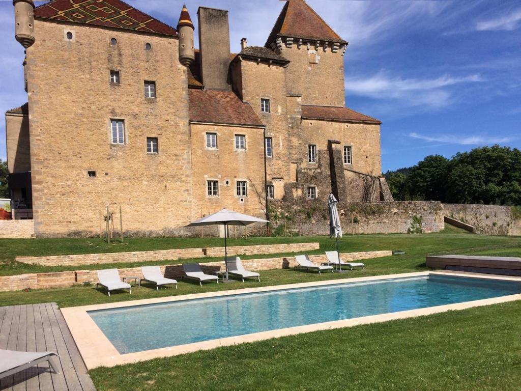 Château de Pierreclos Exterior foto